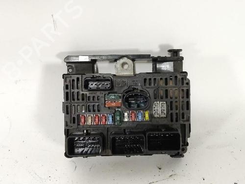 Used Fuse box Fuse box CITROËN C4 I (LC_) 1.6 HDi (109 hp) 33652062 33652062