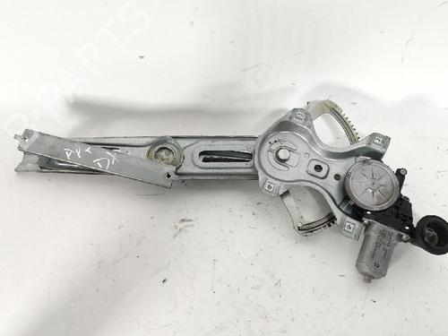 Used Front right window mechanism TOYOTA YARIS (_P13_) 1.0 (KSP130_, KSP130) (69 hp) 27415507