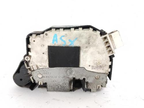 Used Front left lock LAND ROVER FREELANDER I (L314) 2.0 Td4 4x4 (112 hp) 31012818
