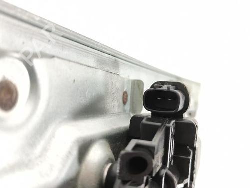 Front left window mechanism SUZUKI GRAND VITARA II (JT, TE, TD) 1.9 DDiS All-wheel Drive (JT419, TD44, JB419WD, JB419XD,... | BP27415788C22 