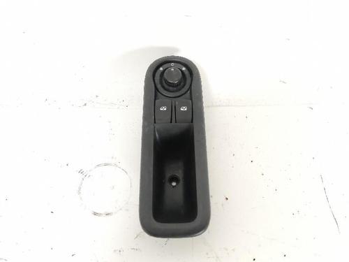 Used Left front window switch RENAULT CLIO III (BR0/1, CR0/1) 1.2 16V (BR02, BR0J, BR11, CR02, CR0J, CR11) (75 hp) 31034637