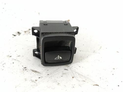 Used Left front window switch Left front window switch 36833850 36833850