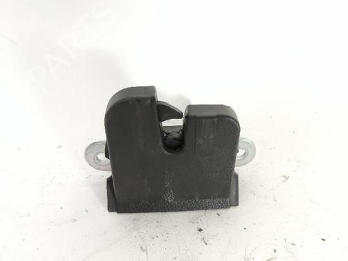 tailgate-lock-vw-golf-alltrack-vii-variant-ba5-bv5-2014-2015-2016-2017-2018-2019-2020-27412599 main image