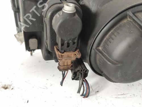 Right headlight LAND ROVER FREELANDER I (L314) 2.0 Td4 4x4 | BP27422204C29 