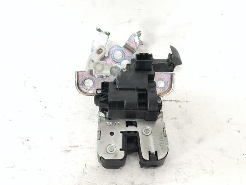 tailgate-lock-skoda-octavia-iii-combi-5e5-5e6-2012-2013-2014-2015-2016-2017-2018-2019-2020-31826595 main image