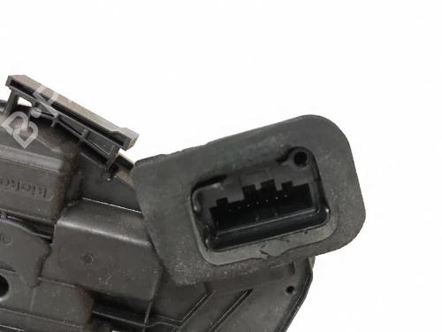 Front right lock VW GOLF VII (5G1, BQ1, BE1, BE2) 2.0 TDI | BP27416218C97 