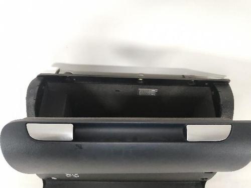 Glove box AUDI A3 (8P1) 2.0 TDI | BP30960015C95