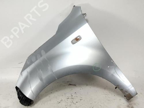Used Left front fenders DAIHATSU TERIOS (J2_, F7__) 1.5 4x4 (105 hp) 30050088