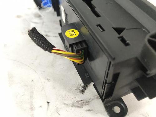 Left front window switch AUDI A3 (8V1, 8VK) 1.6 TDI | BP38012327I27 - Image 4