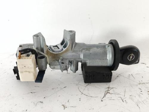 Used Ignition barrel OPEL AGILA B (H08) 1.2 (F68) (94 hp) 32744024