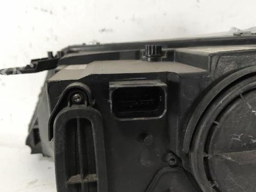 Right headlight BMW X3 (F25) xDrive 20 d | BP33014567C29  - Image 5