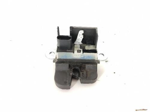 tailgate-lock-vw-golf-alltrack-vii-variant-ba5-bv5-2014-2015-2016-2017-2018-2019-2020-27925601 main image