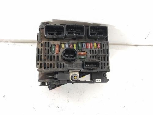 Used Fuse box Fuse box 37168949 37168949
