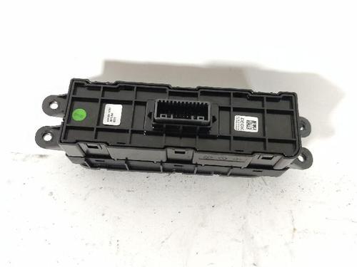 Switch KIA NIRO I (DE) 1.6 GDI Hybrid | BP27431331I30