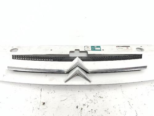Used Grille CITROËN BERLINGO / BERLINGO FIRST Box Body/MPV (M_) 1.4 i (MBKFX, MBKFW) (75 hp) 27420810