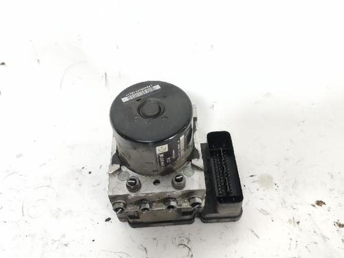 Used ABS pump ABS pump VW GOLF PLUS V (5M1, 521) 1.6 TDI (90 hp) 33686907 33686907