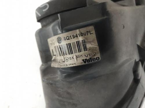 Left headlight VW POLO IV (9N_, 9A_) 1.4 16V | BP27424351C28
