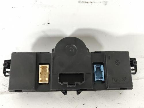 Climate control RENAULT CLIO III Grandtour (KR0/1_) 1.5 dCi (KR1C, KR1N) | BP28596722I5