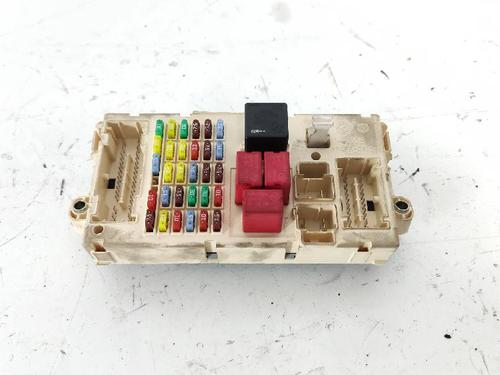 fuse-box-alfa-romeo-159-939_-2005-2006-2007-2008-2009-2010-2011-2012-27428570 main image