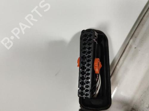 Used Right front door Right front door VW LOAD UP! (121, 122, BL1, BL2) 1.0 (60 hp) 33686884 33686884