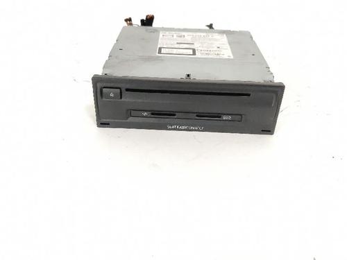 Used Radio Radio SEAT LEON (5F1) 2.0 TDI (150 hp) 40524172 40524172