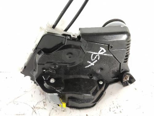 Used Front left lock TOYOTA YARIS (_P13_) 1.4 D (NLP130_, NLP130) (90 hp) 27425187