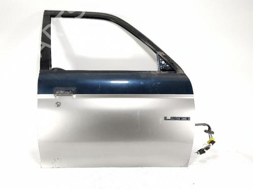 Used Right front door MITSUBISHI L200 (K7_T, K6_T, K5_T) 2.5 TD 4WD (K74T) (115 hp) 27411546