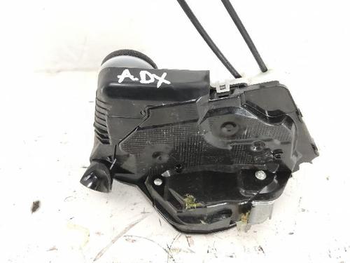 Used Front right lock TOYOTA YARIS (_P13_) 1.4 D (NLP130_, NLP130) (90 hp) 27425186