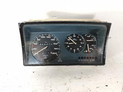 Used Instrument cluster VW POLO CLASSIC (86C, 80) 1.0 (45 hp) 27979616