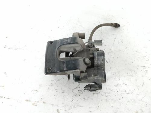 right-rear-brake-caliper-alfa-romeo-giulia-952_-2015-35943669 main image