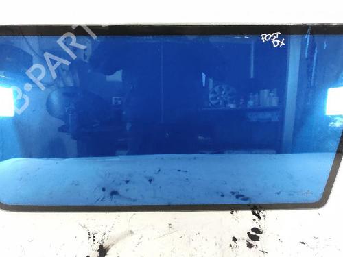 Used Rear right door window Rear right door window 32335586 32335586