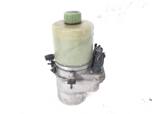 Used Steering pump VW POLO IV (9N_, 9A_) 1.2 12V (64 hp) 32154697