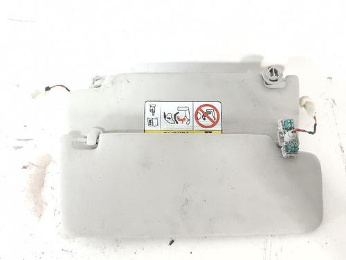 Used Left sun visor Left sun visor 37711239 37711239