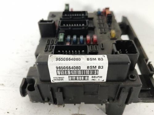 Fuse box PEUGEOT 206 CC (2D) 1.6 16V (2DNFUF, 2DNFUR) | BP33904296E1 - Image 2