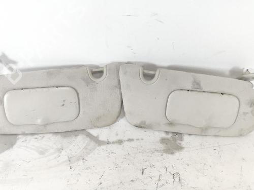 Used Left sun visor Left sun visor JEEP COMPASS (MK49) 2.0 CRD (140 hp) 33904230 33904230