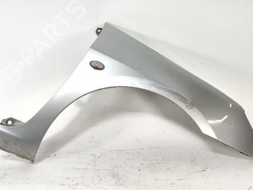Used Right front fenders Right front fenders 37533853 37533853