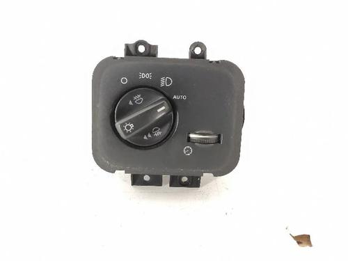 Used Headlight switch LAND ROVER DISCOVERY III (L319) 2.7 TD 4x4 (190 hp) 27428922