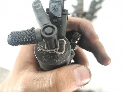 Injector VOLVO V50 (545) 1.6 D | BP37603161M100 - Image 3