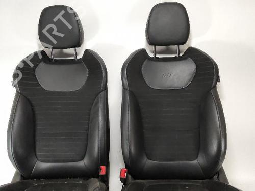 right-front-seat-hyundai-i30-pde-pd-pden-2016-39199005 main image