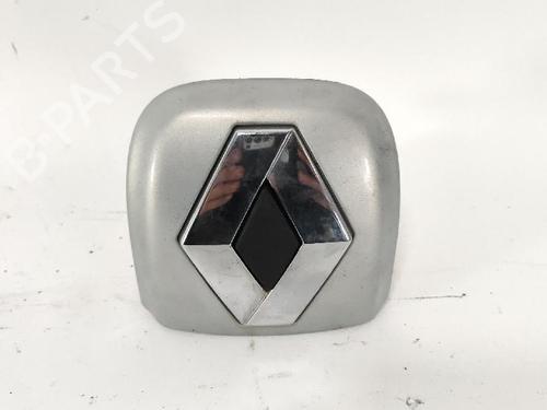 Trunk håndtak RENAULT CLIO II (BB_, CB_) 1.5 dCi (B/CB07) (65 hp) 31081374