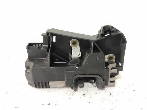 Venstre foran lås RENAULT TRAFIC II Bus (JL) 1.9 dCI 100 (JL0C) (101 hp) 27432924