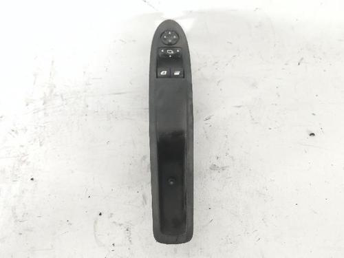 Used Left front window switch CITROËN DS3 (SA_) 1.6 THP 155 (156 hp) 32260232