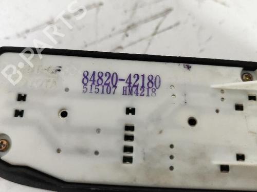 Left front window switch TOYOTA RAV 4 II (_A2_) 2.0 D 4WD (CLA20_, CLA21_, CLA20R, CLA21R) | BP27421397I27 - Image 3