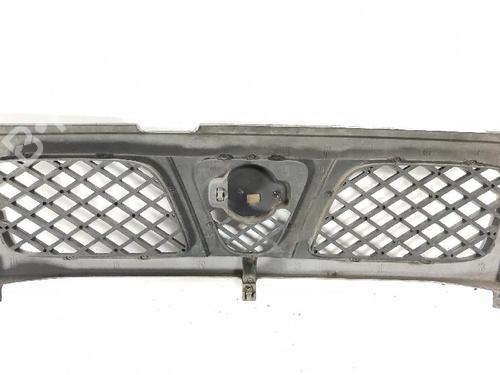 Grille NISSAN TERRANO II (R20) 2.7 TDi 4WD | BP27421486C40 