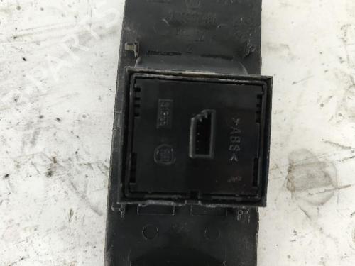 Left front window switch FIAT STRADA Pickup (178_, 278_) 1.3 D Multijet (278AYR1A) | BP33537022I27 - Image 3