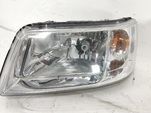 Venstre forlygte VW CALIFORNIA T5 Camper (7EC, 7EF, 7EG, 7HF, 7HC) 1.9 TDI (85 hp) 30339319