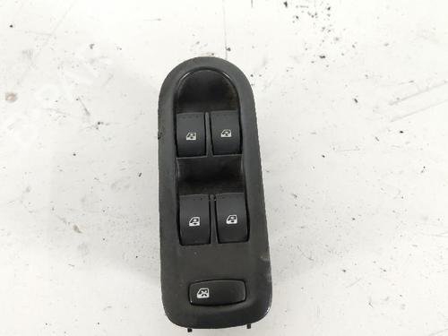 Used Left front window switch Left front window switch RENAULT SCÉNIC II (JM0/1_) 1.5 dCi (JM1E, JM16) (106 hp) 27417956 27417956
