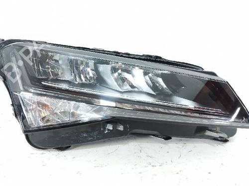 Used Right headlight Right headlight SKODA SUPERB III Estate (3V5) 1.4 TSI iV (218 hp) 35895205 35895205
