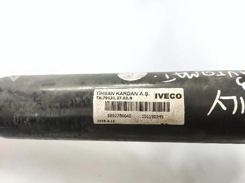 Driveshaft IVECO DAILY VI Platform/Chassis 35C21, 35S21, 40C21, 42S21, 50C21, 60C21, 65C21, 70C21 | BP30771800M37 