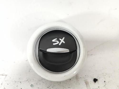 Used Air vent Air vent RENAULT TWINGO III (BCM_, BCA_) Z.E: (BCA1) (82 hp) 27427594 27427594